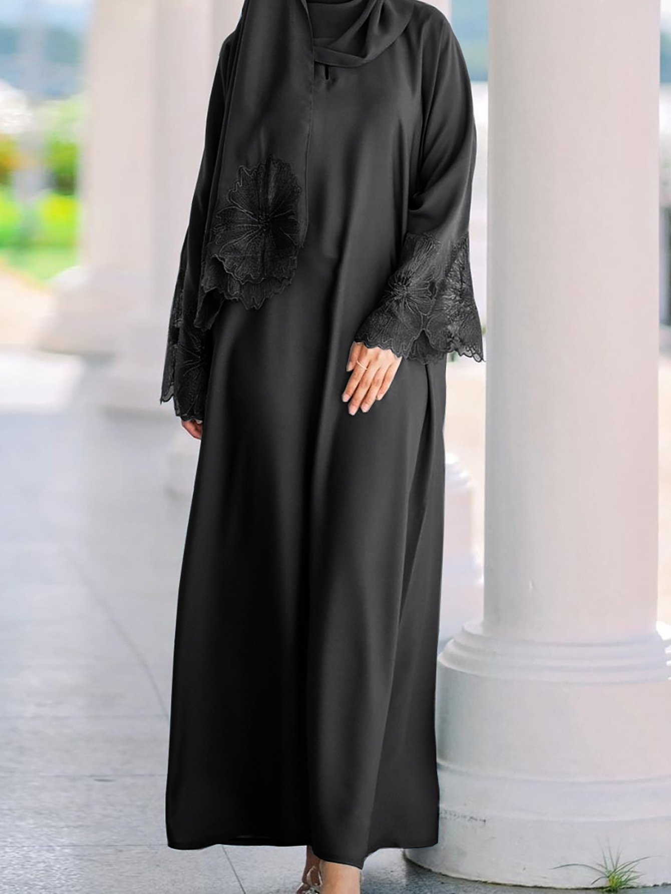 Abaya Zahira